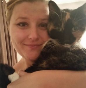 Meet your Posher, Elizabeth